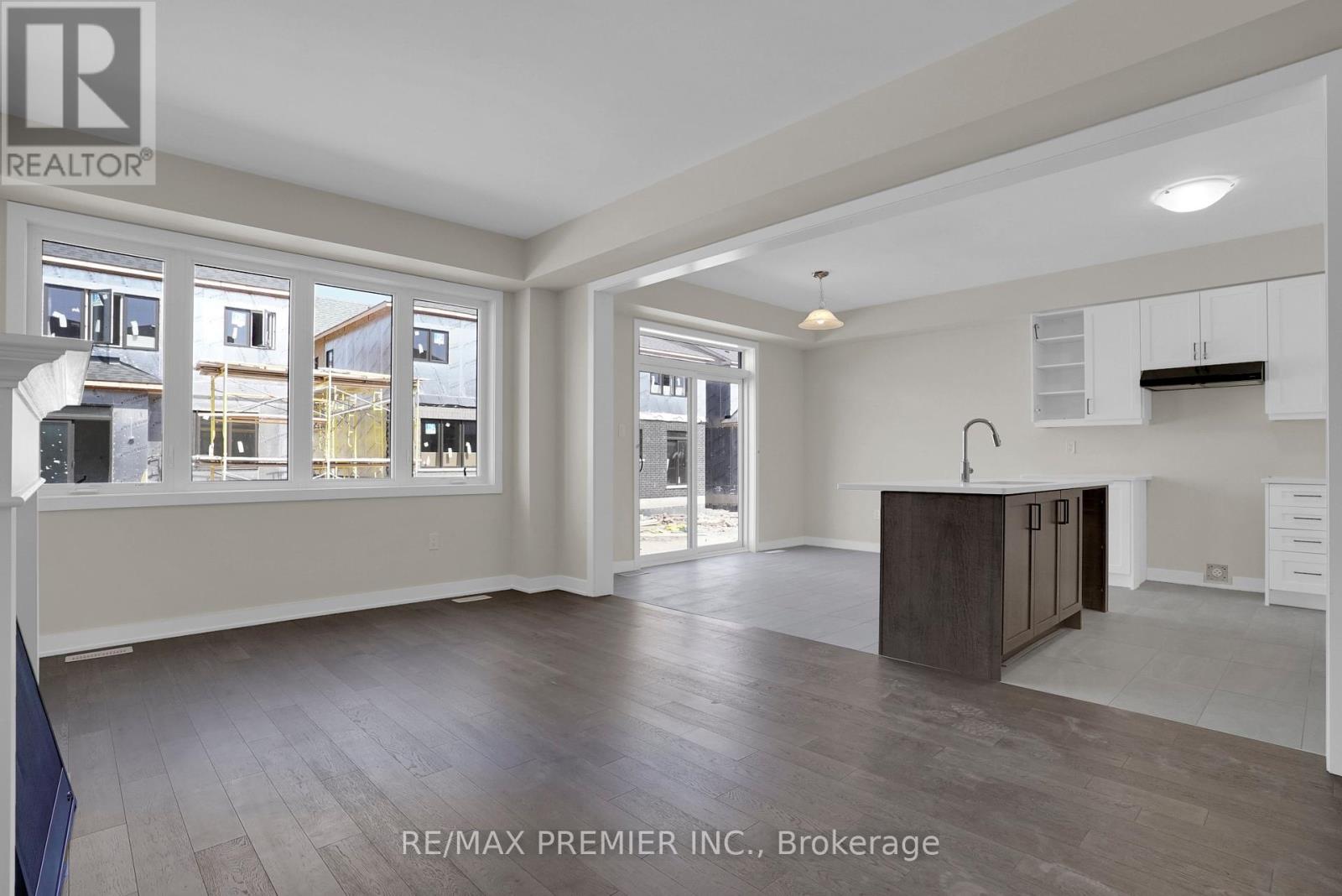 28 Downriver Drive, Welland, Ontario  L3B 0M5 - Photo 11 - X12942002