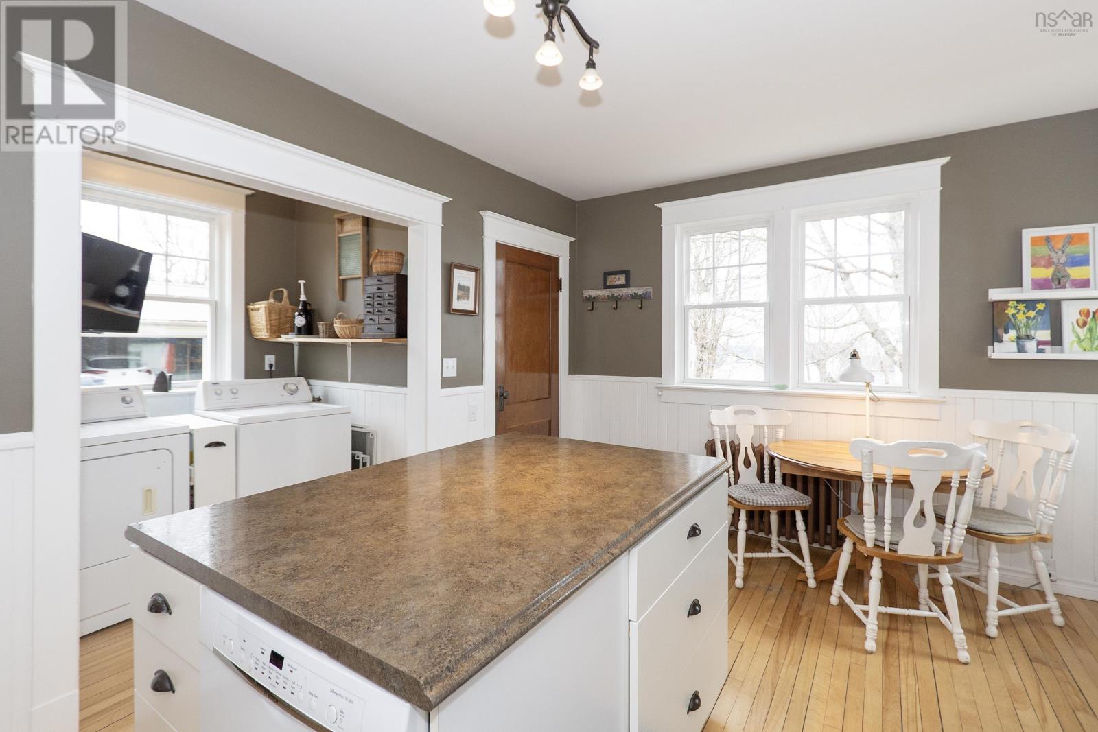 139 Main Street, Springhill, Nova Scotia  B0M 1X0 - Photo 20 - 202606107