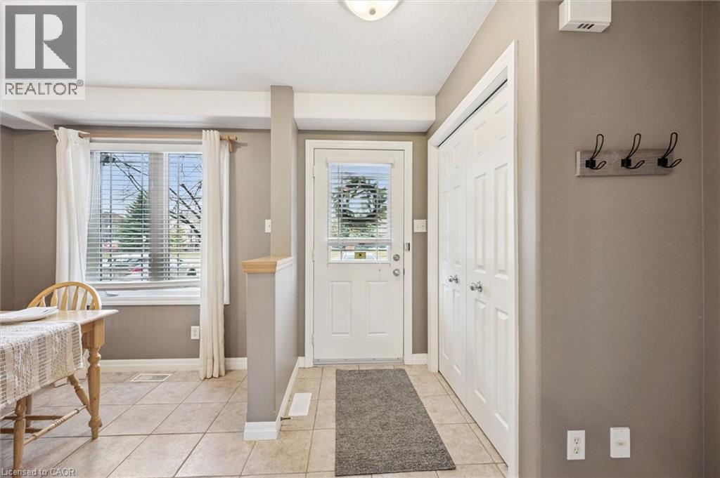 535 Windflower Crescent Unit# 54, Kitchener, Ontario  N2E 4L7 - Photo 3 - 40816713