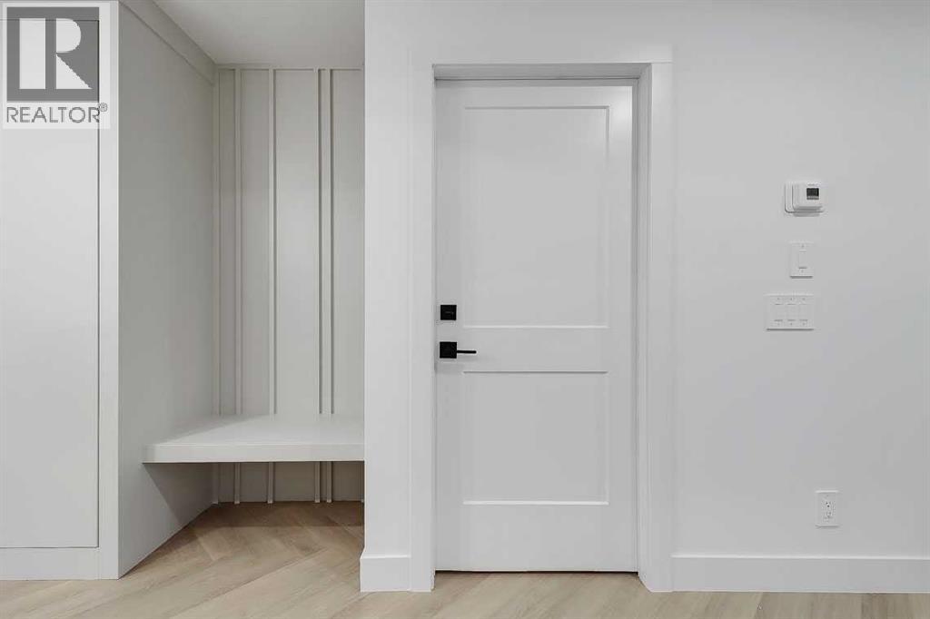 2216 35 Street Sw, Calgary, Alberta  T3E 2X8 - Photo 41 - A2286277