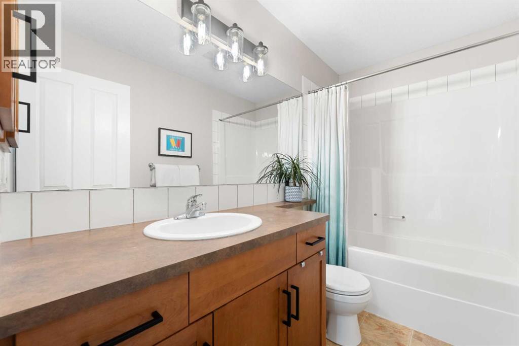 64 Drake Landing Common, Okotoks, Alberta  T1S 2M5 - Photo 31 - A2296590