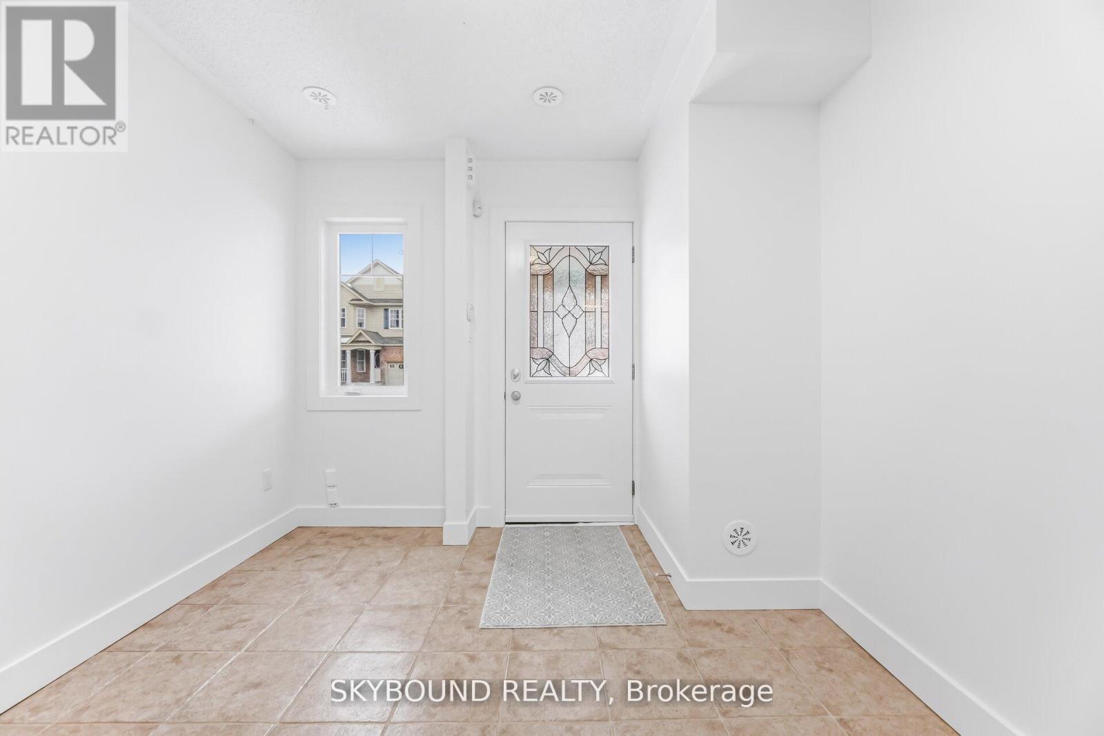 876 Fowles Court, Milton, Ontario  L9T 0Z6 - Photo 4 - W12911416