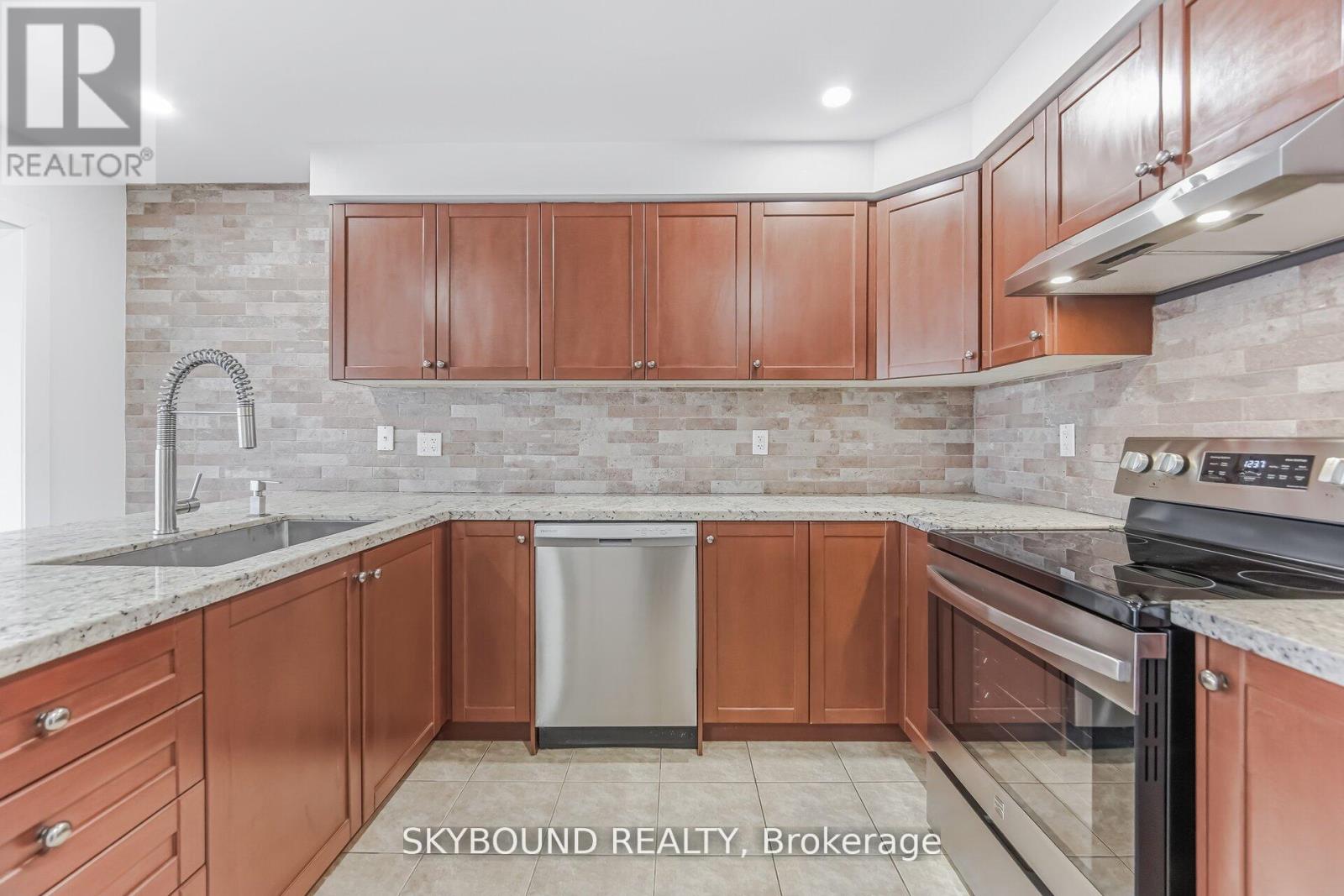 876 Fowles Court, Milton, Ontario  L9T 0Z6 - Photo 8 - W12911416