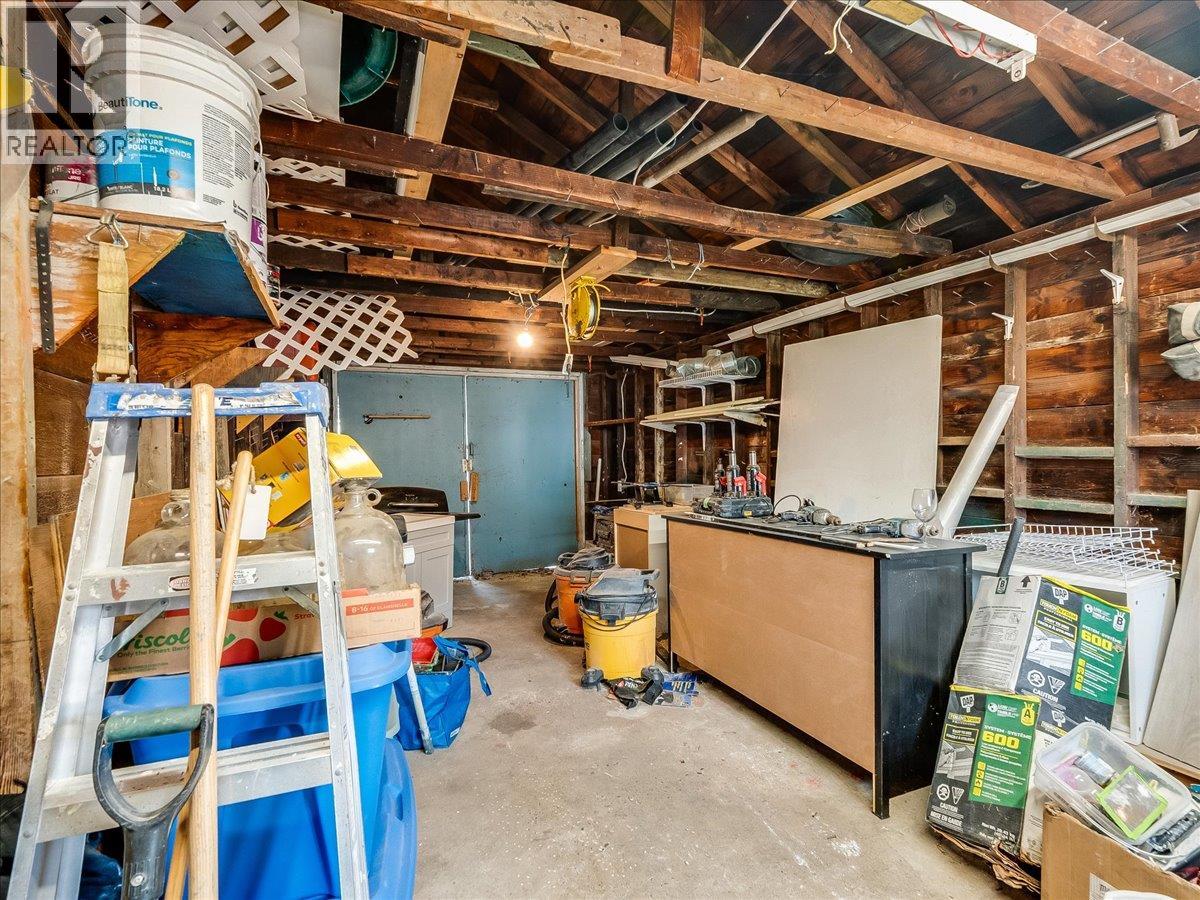 1534 Fifth Avenue, Trail, British Columbia  V1R 1T8 - Photo 37 - 10381563