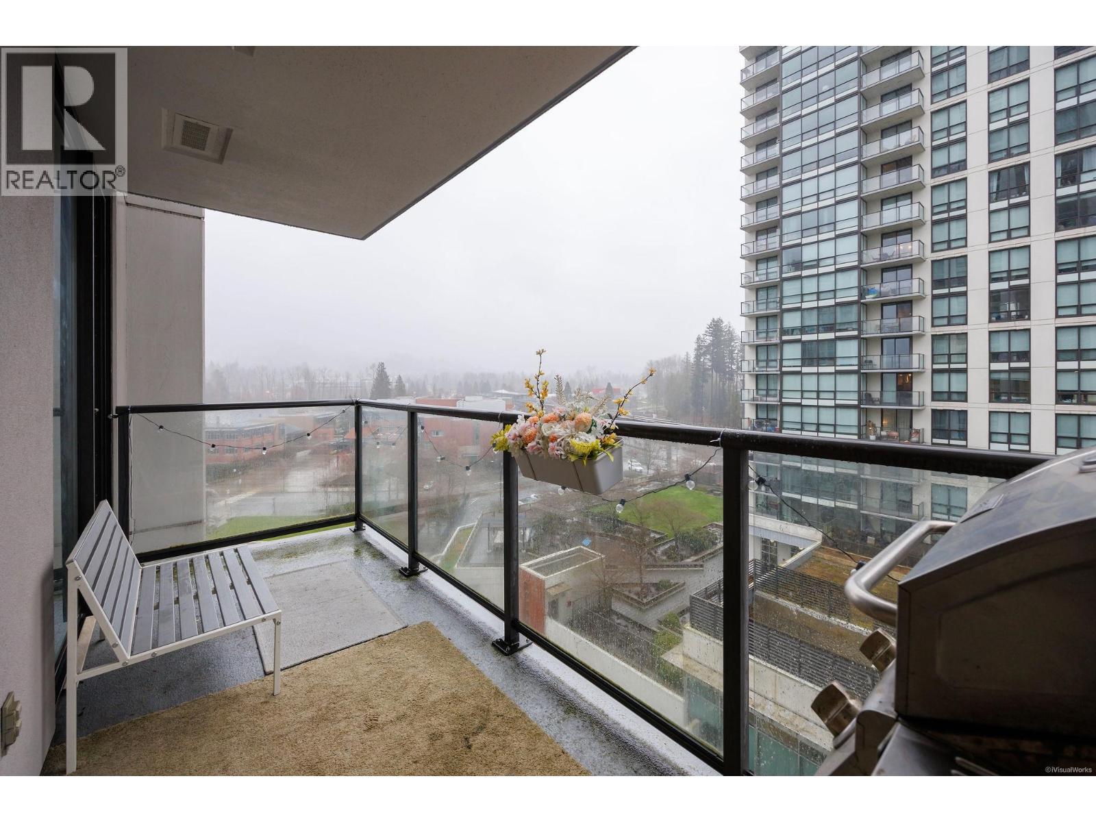 1103 2979 Glen Drive, Coquitlam, British Columbia  V3B 0B2 - Photo 11 - R3106230