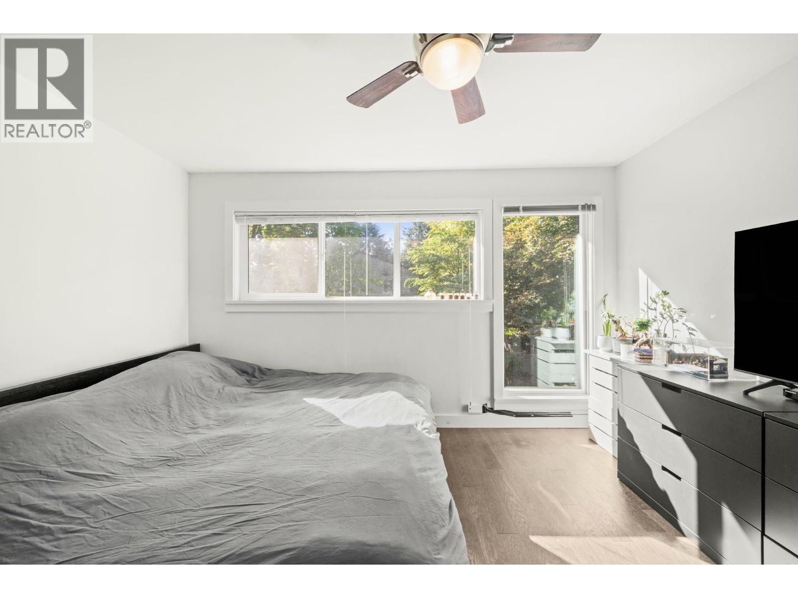 4707 Cedarglen Place, Burnaby, British Columbia  V5G 4B6 - Photo 16 - R3106251