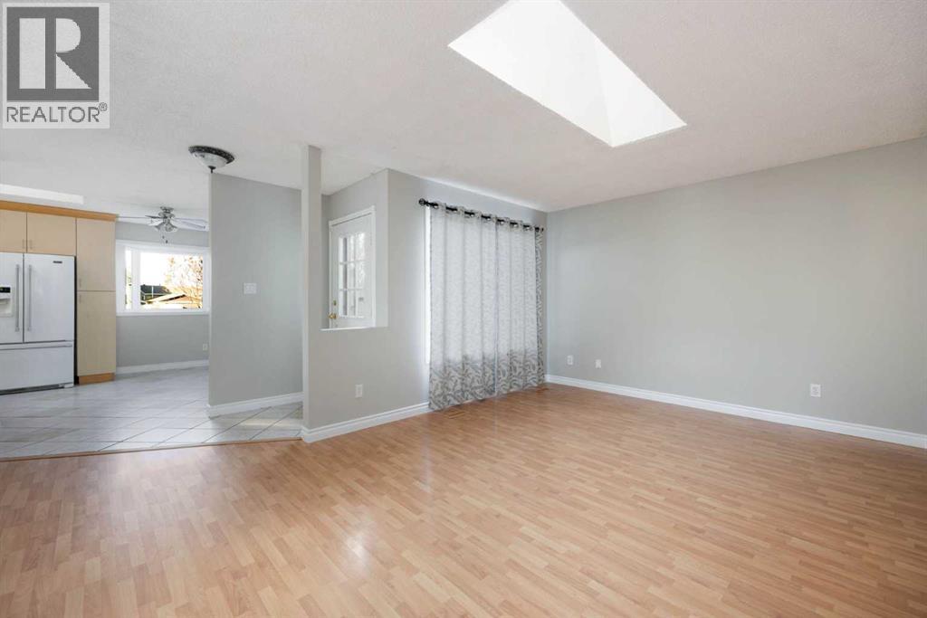 122 Maclaren Bay, Fort Mcmurray, Alberta  T9K 1P3 - Photo 10 - A2287201