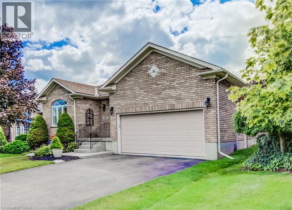 140 Devonshire Drive, New Hamburg, Ontario  N3A 4J7 - Photo 3 - 40816525