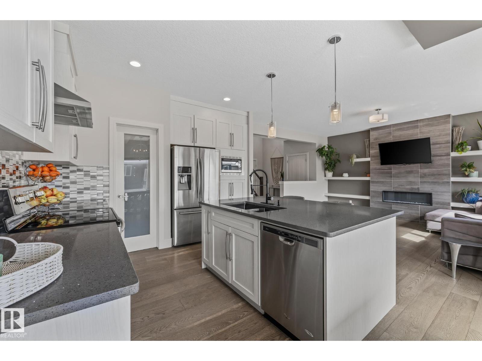 3864 Robins Cr Nw, Edmonton, Alberta  T5S 0M7 - Photo 16 - E4480155