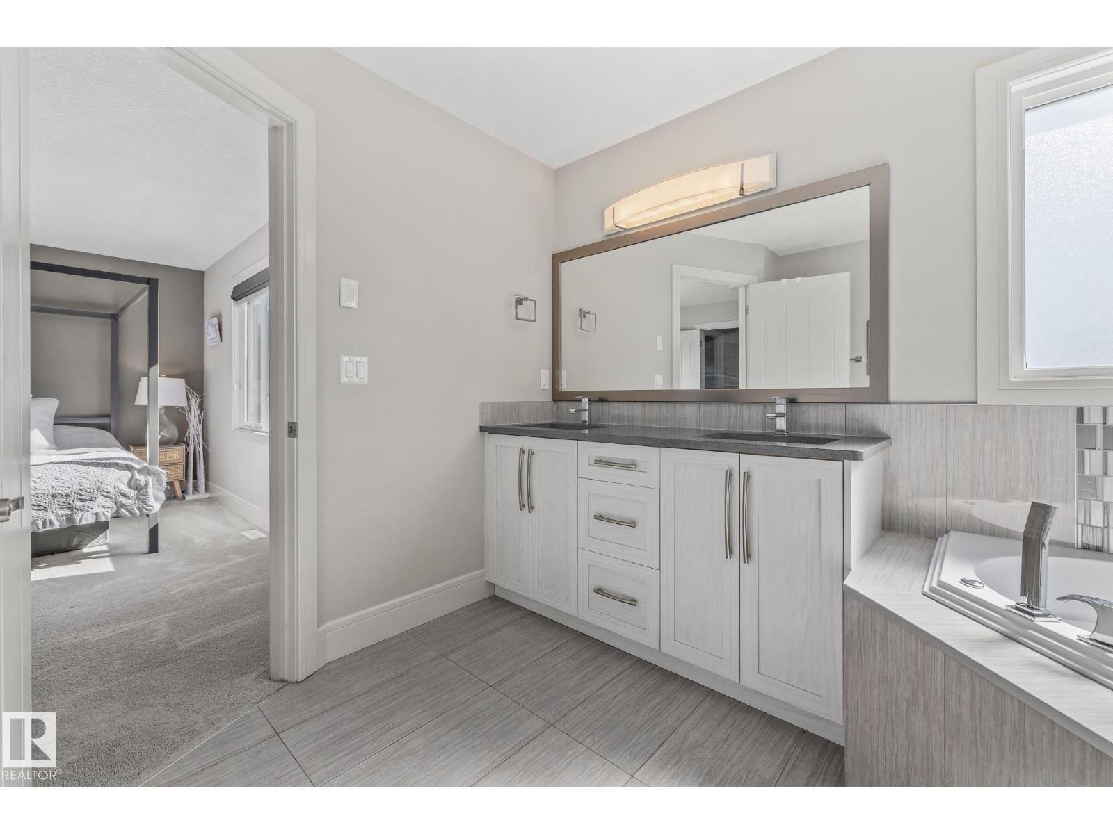 3864 Robins Cr Nw, Edmonton, Alberta  T5S 0M7 - Photo 32 - E4480155