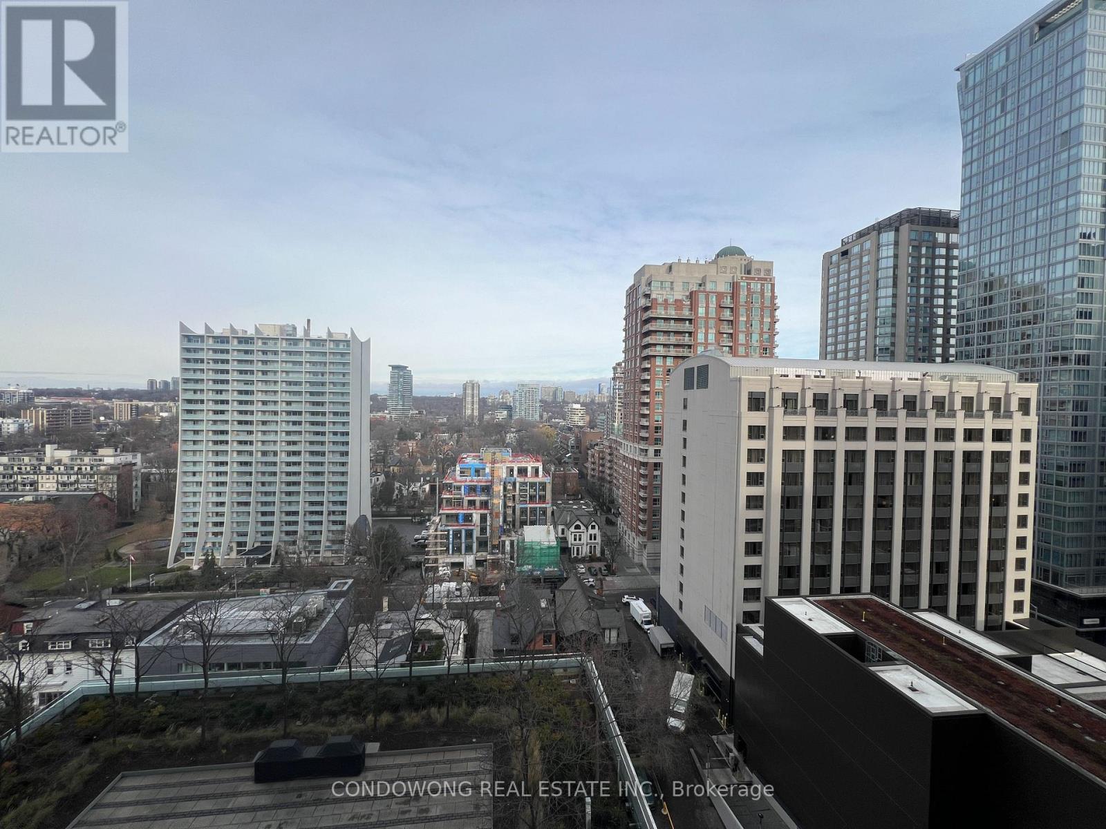 1407 - 200 Bloor Street W, Toronto, Ontario  M5S 0B1 - Photo 10 - C12948386