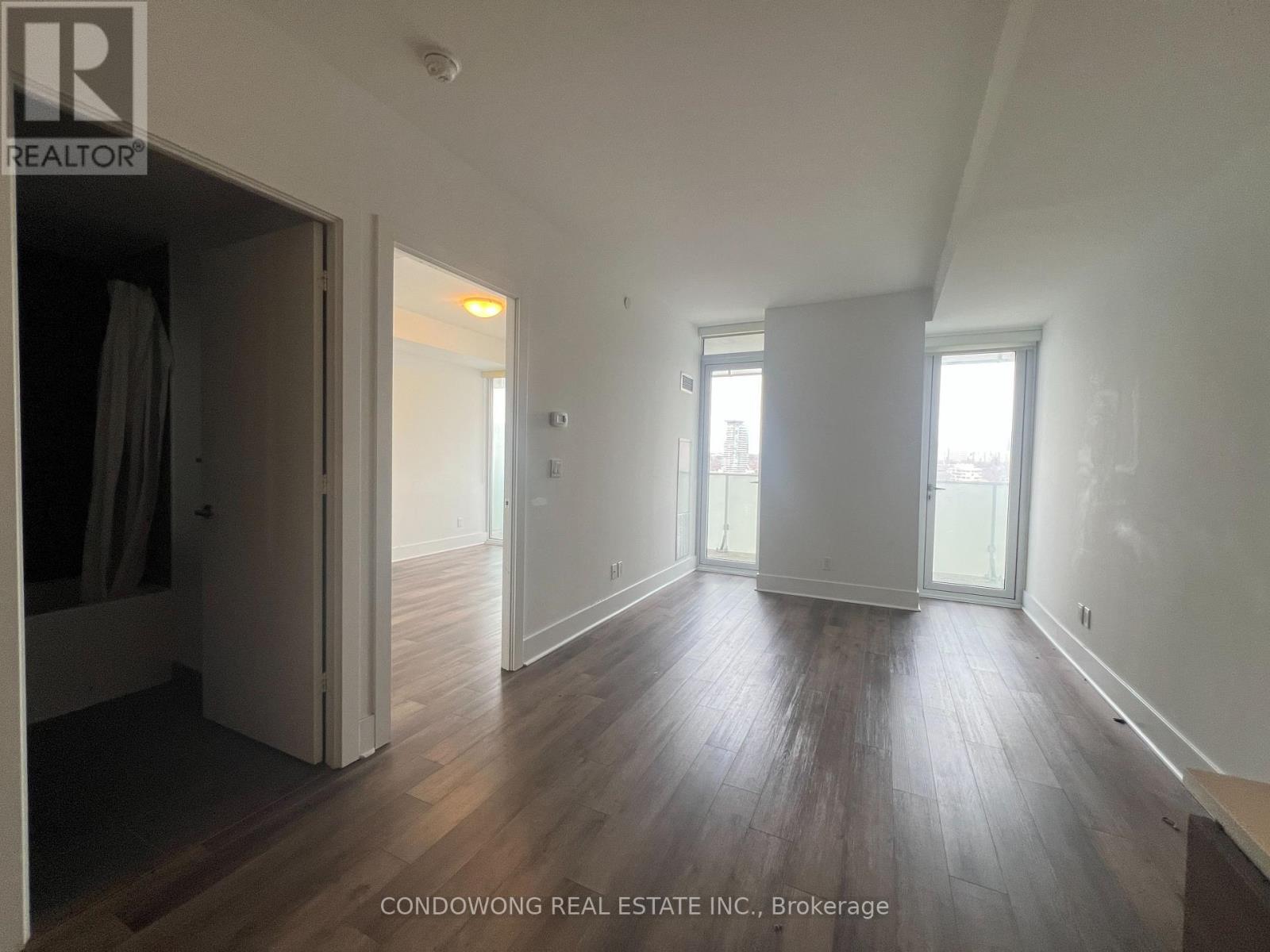 1407 - 200 Bloor Street W, Toronto, Ontario  M5S 0B1 - Photo 4 - C12948386