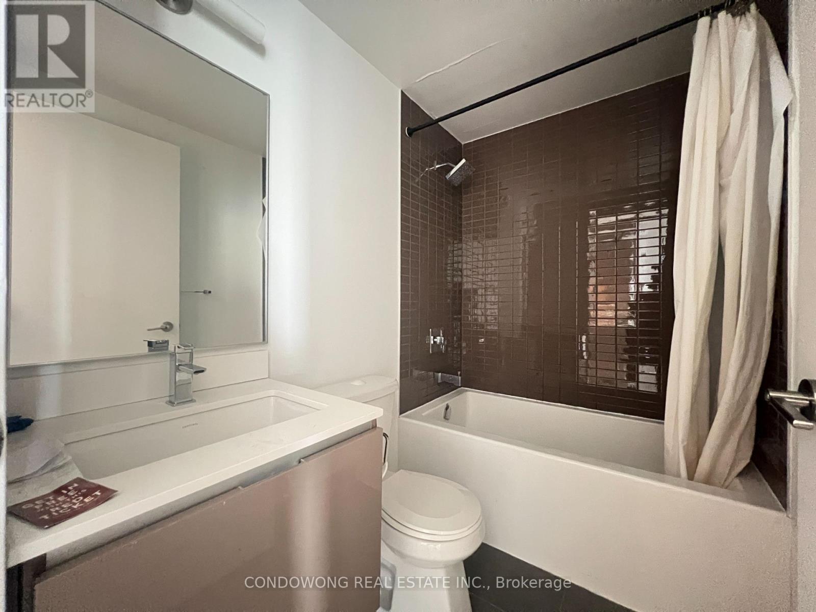 1407 - 200 Bloor Street W, Toronto, Ontario  M5S 0B1 - Photo 7 - C12948386