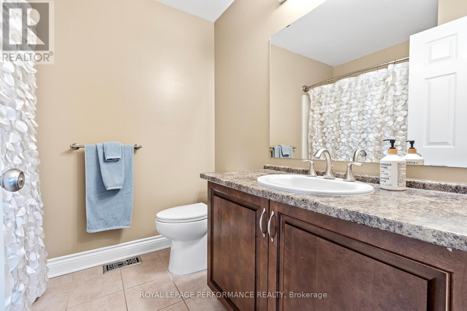 200 Idlewild Private E, Ottawa, Ontario  K2J 0P4 - Photo 19 - X12948384