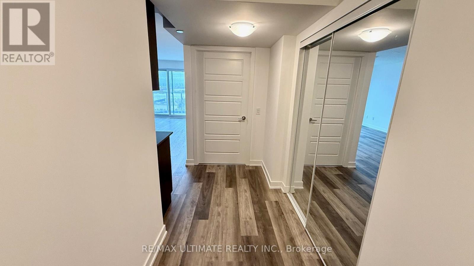 1405 - 1010 Sandy Beach Road, Pickering, Ontario  L1W 3V9 - Photo 5 - E12948392