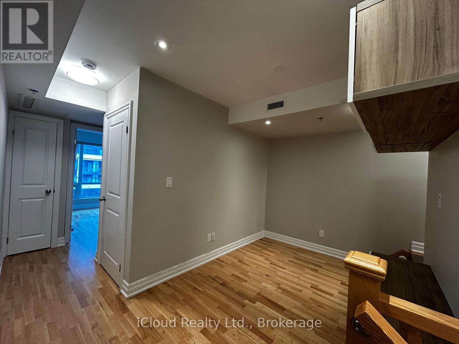 201 - 724 Sheppard Avenue W, Toronto, Ontario  M3H 2S8 - Photo 15 - C12941974