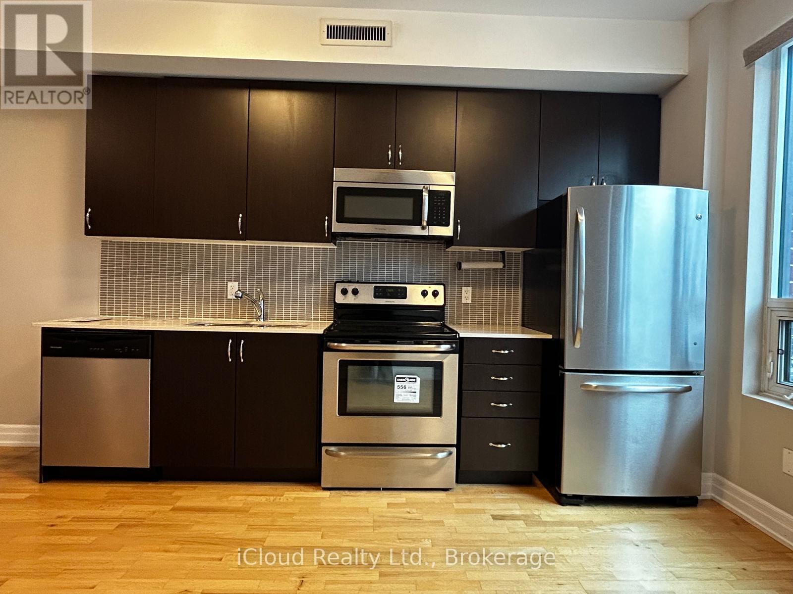 201 - 724 Sheppard Avenue W, Toronto, Ontario  M3H 2S8 - Photo 6 - C12941974