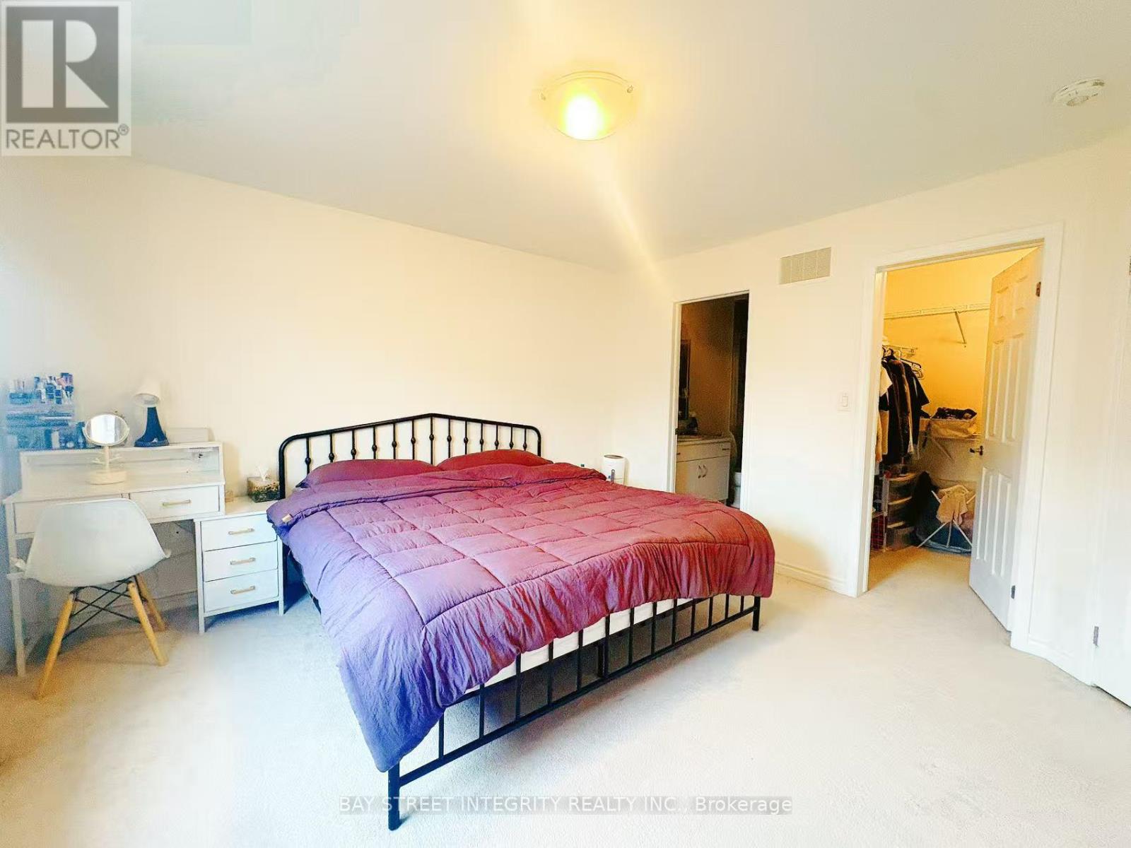 27 Ness Drive, Richmond Hill, Ontario  L4S 0J8 - Photo 7 - N12927084