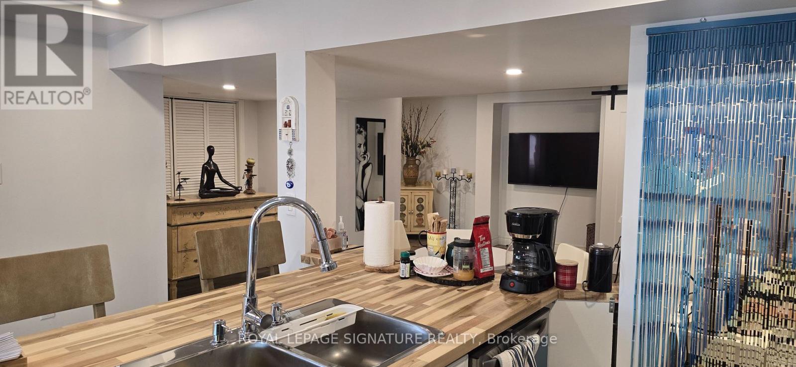 Basement - 105 Ashton Road, Newmarket, Ontario  L3Y 5R6 - Photo 10 - N12948376