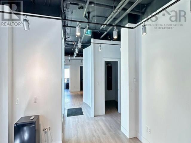 172 Wentworth Drive, Halifax, Nova Scotia  B3M 0P4 - Photo 3 - 202604005