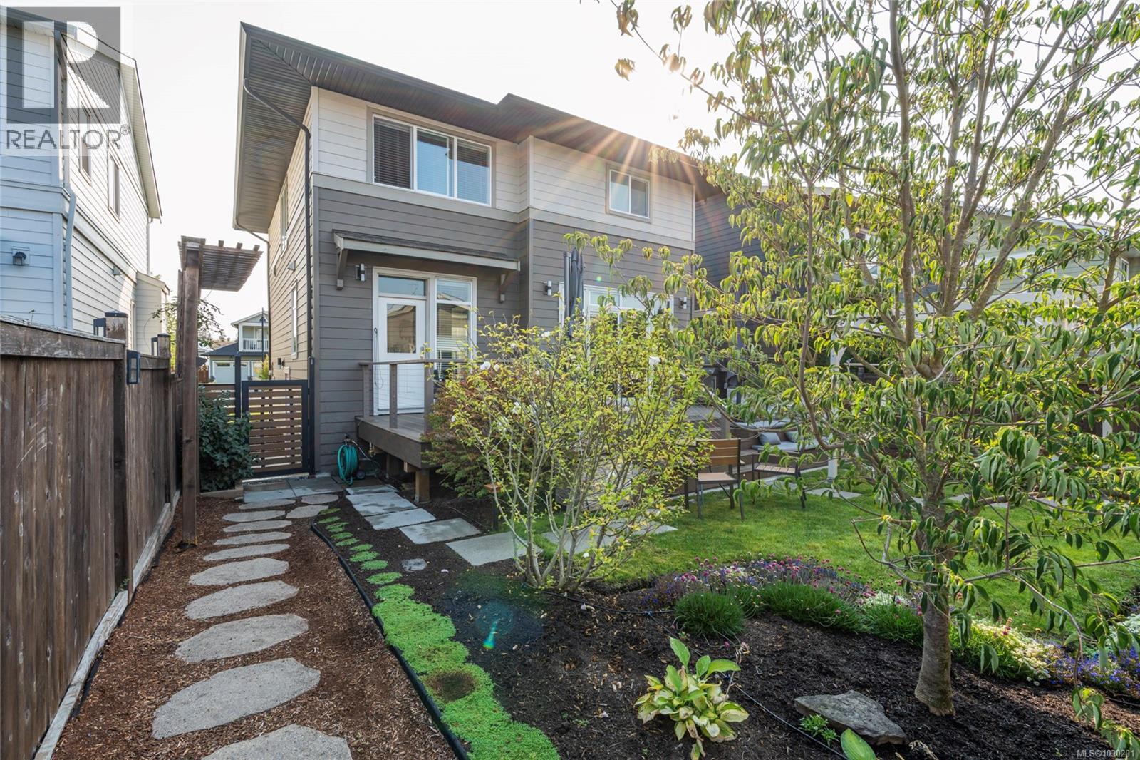 3460 Sparrowhawk Ave, Colwood, British Columbia  V9C 0L9 - Photo 34 - 1030201