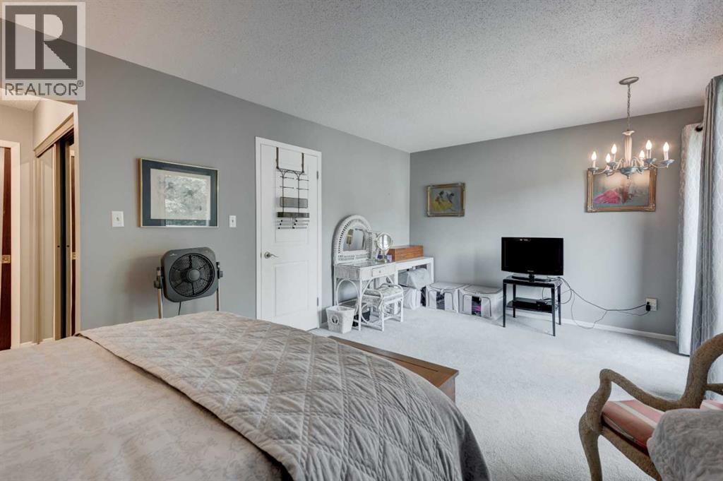 2, 10030 Oakmoor Way Sw, Calgary, Alberta  T2V 4S8 - Photo 21 - A2292111