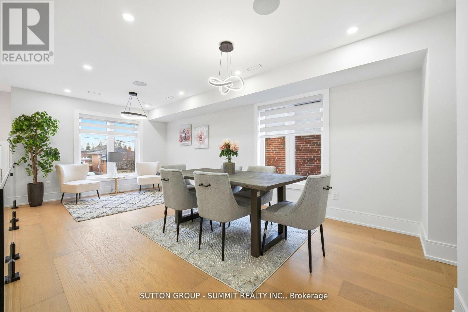 1228 Alexandra Avenue, Mississauga, Ontario  L5E 2A5 - Photo 8 - W12948390