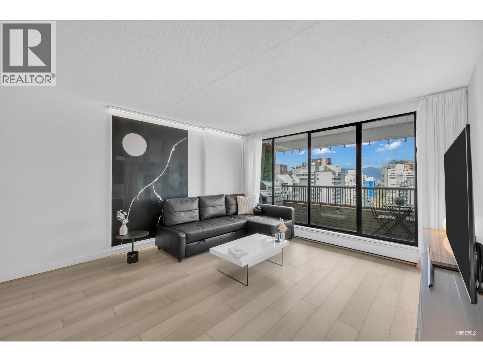 1703 6595 Willingdon Avenue, Burnaby, British Columbia  V5H 4E5 - Photo 4 - R3105605