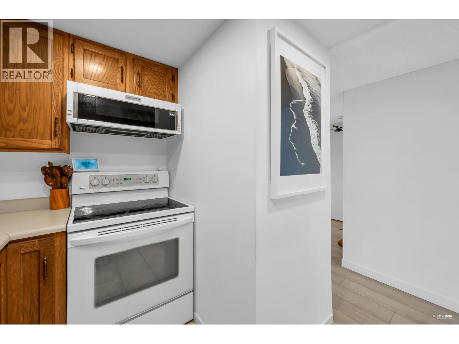 1703 6595 Willingdon Avenue, Burnaby, British Columbia  V5H 4E5 - Photo 23 - R3105605