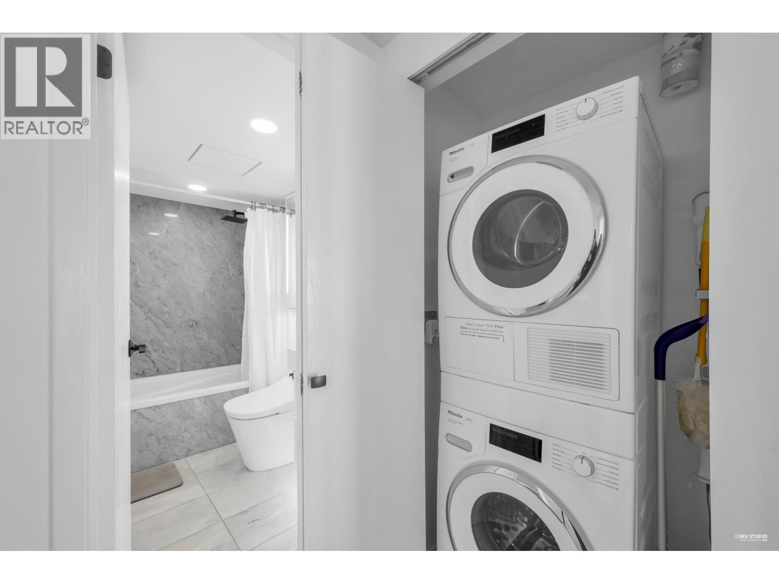 1703 6595 Willingdon Avenue, Burnaby, British Columbia  V5H 4E5 - Photo 17 - R3105605