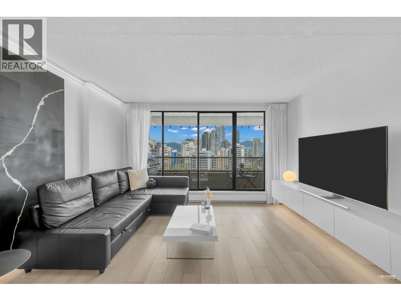 1703 6595 Willingdon Avenue, Burnaby, British Columbia  V5H 4E5 - Photo 6 - R3105605