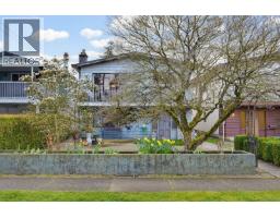 1952 PRAIRIE AVENUE, Port Coquitlam, British Columbia