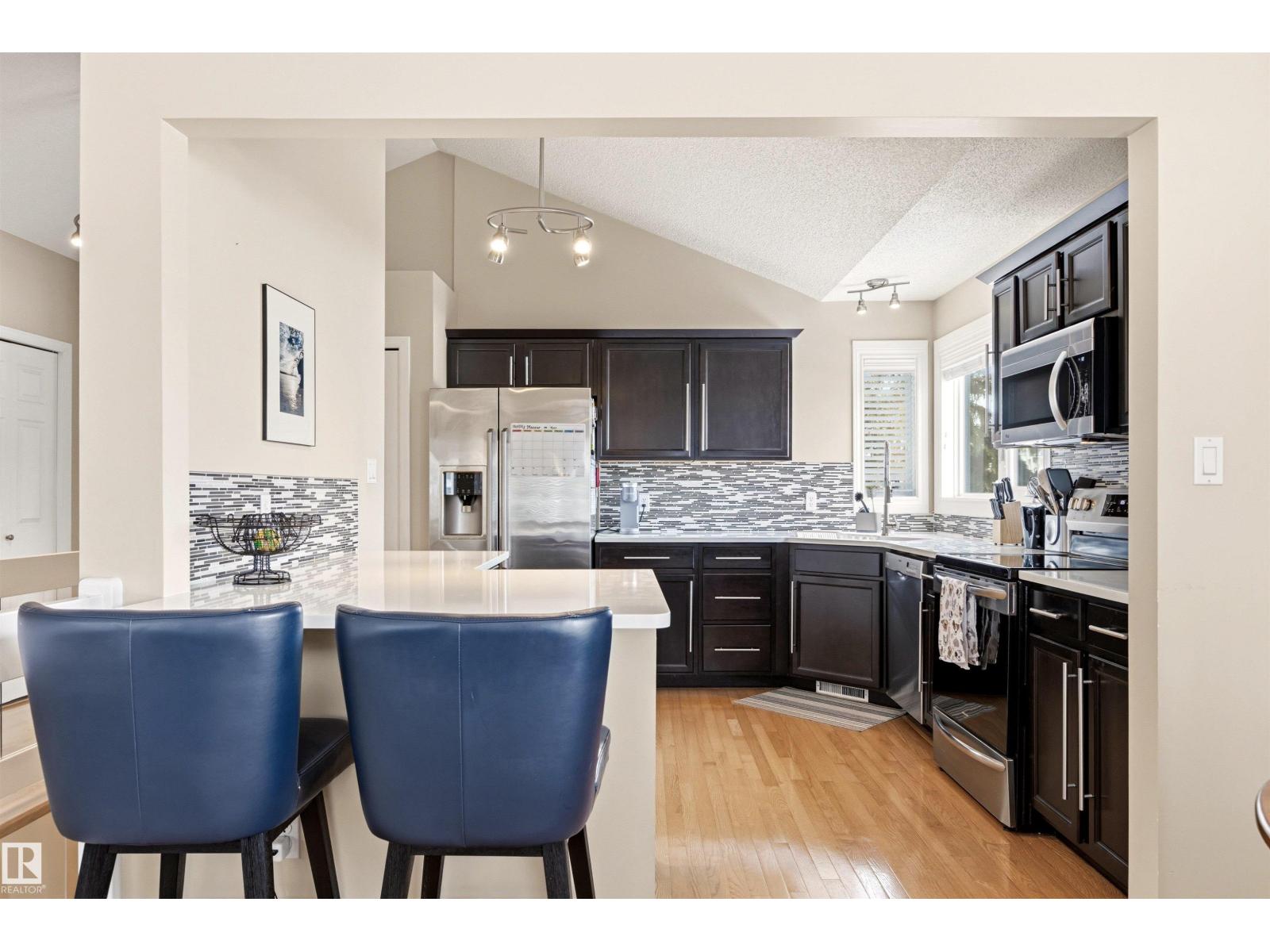 11231 12 Av Nw, Edmonton, Alberta  T6J 6V6 - Photo 10 - E4480159