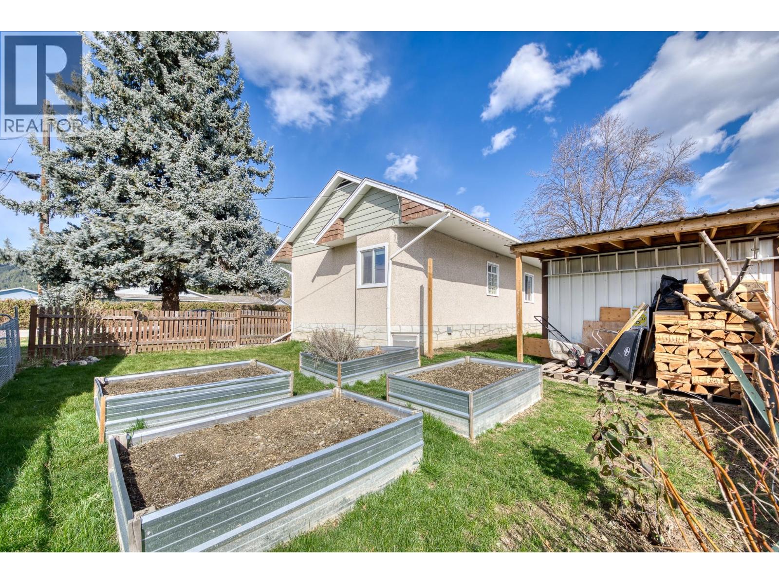 1721 Birch Street, Creston, British Columbia  V0B 1G0 - Photo 34 - 10381357