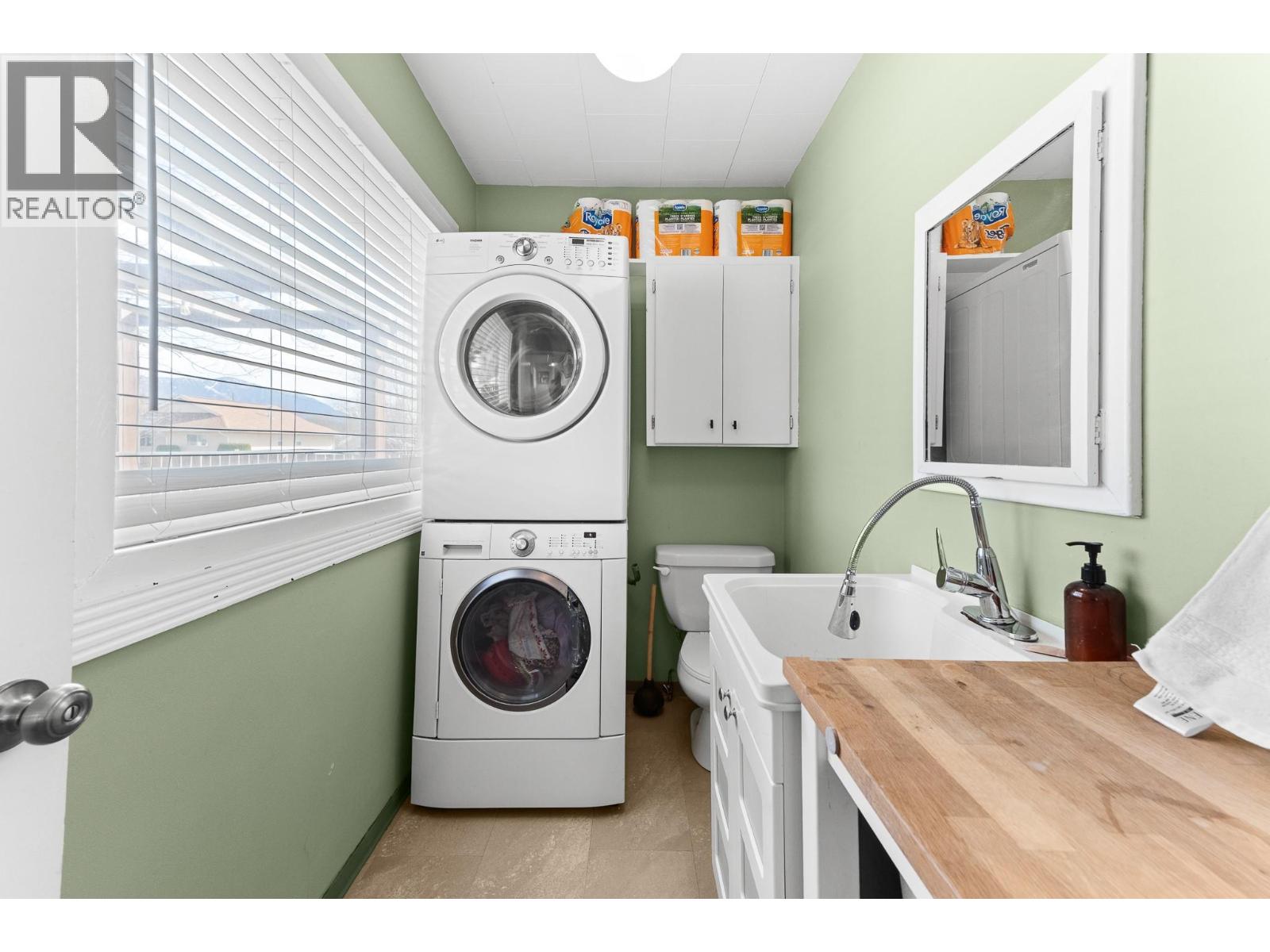 1721 Birch Street, Creston, British Columbia  V0B 1G0 - Photo 25 - 10381357