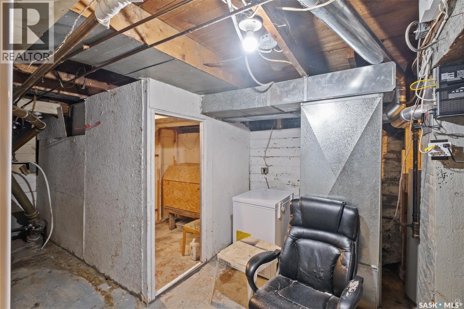 546 7th Street E, Prince Albert, Saskatchewan  S6V 0S5 - Photo 17 - SK031884