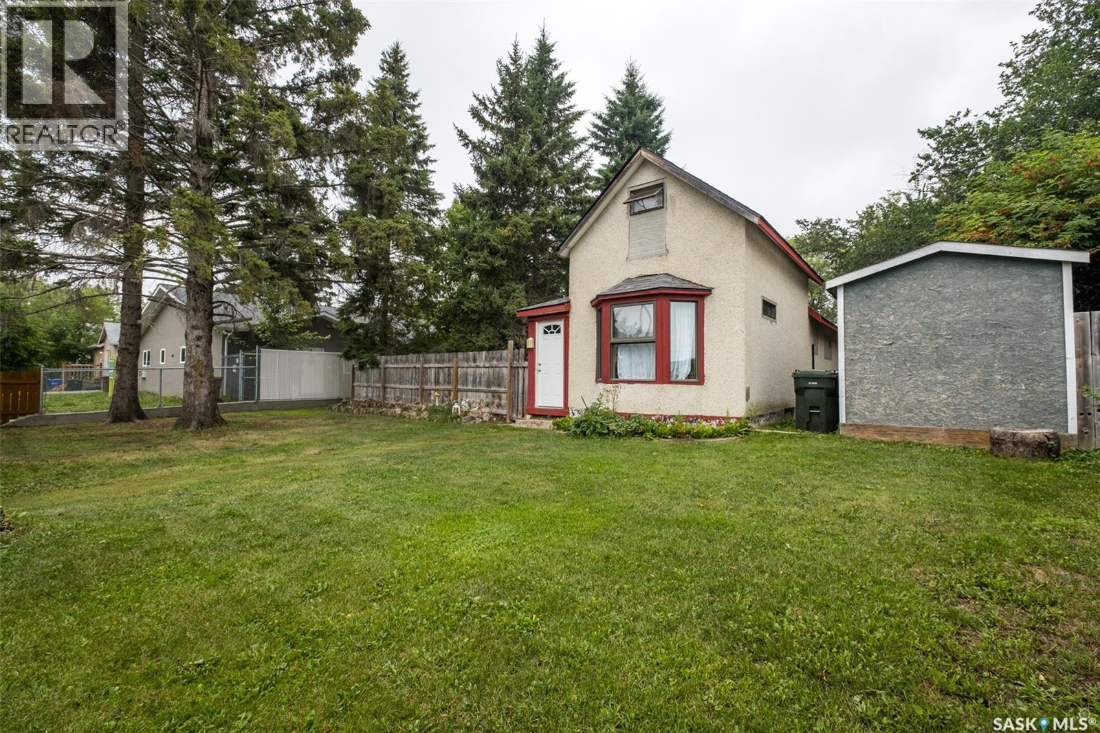 546 7th Street E, Prince Albert, Saskatchewan  S6V 0S5 - Photo 25 - SK031884