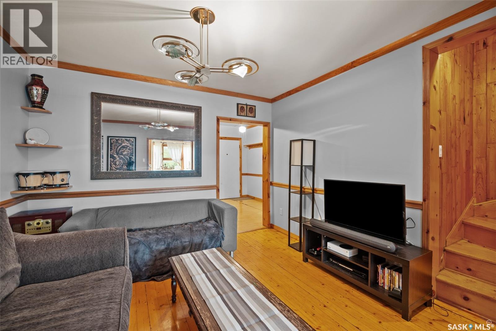 546 7th Street E, Prince Albert, Saskatchewan  S6V 0S5 - Photo 5 - SK031884