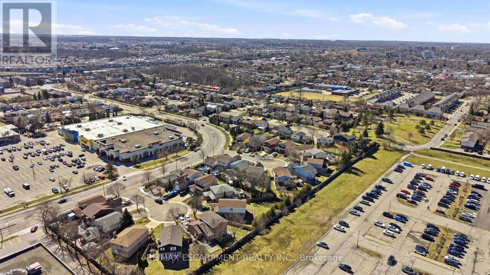 15 Finch Place, Hamilton, Ontario  L9A 5C2 - Photo 45 - X12948380