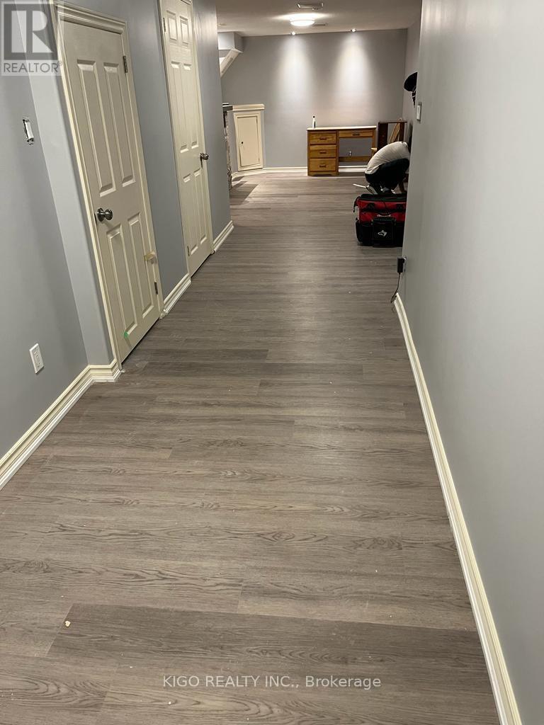 19 Sophia Crescent, Kitchener, Ontario  N2R 1X5 - Photo 4 - X12948382