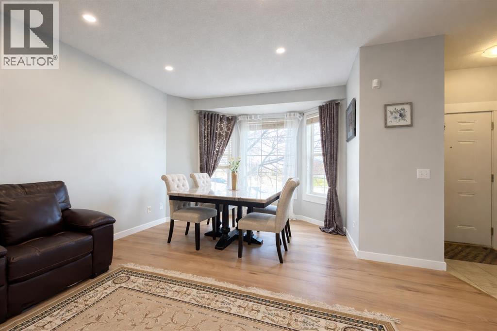 292 Rainbow Falls Drive, Chestermere, Alberta  T1X 0E4 - Photo 4 - A2291242