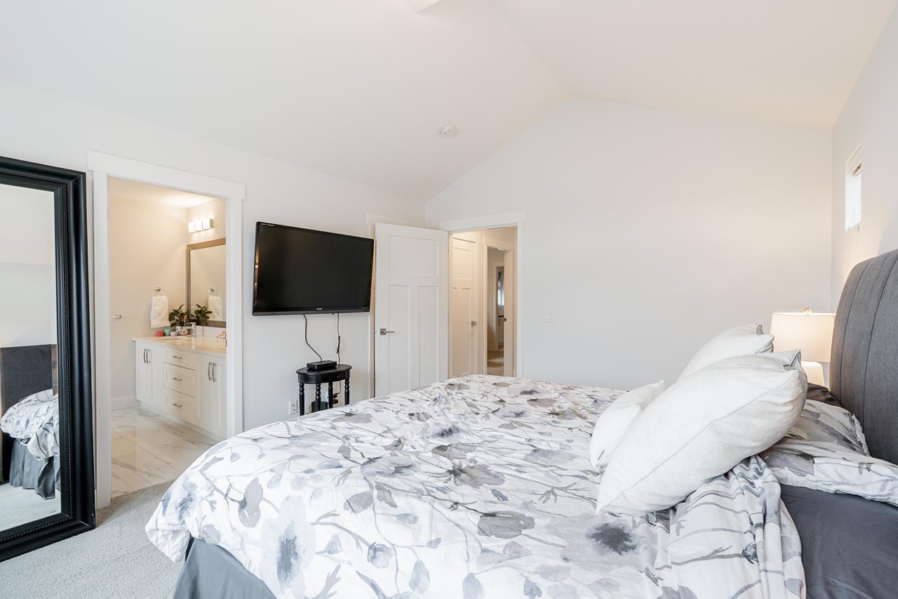 2136 164a Street, Surrey, British Columbia  V3Z 0V5 - Photo 14 - R3077669