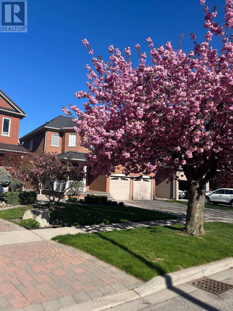 1382 Avon Drive, Mississauga, Ontario  L5N 7Z3 - Photo 48 - W12948292