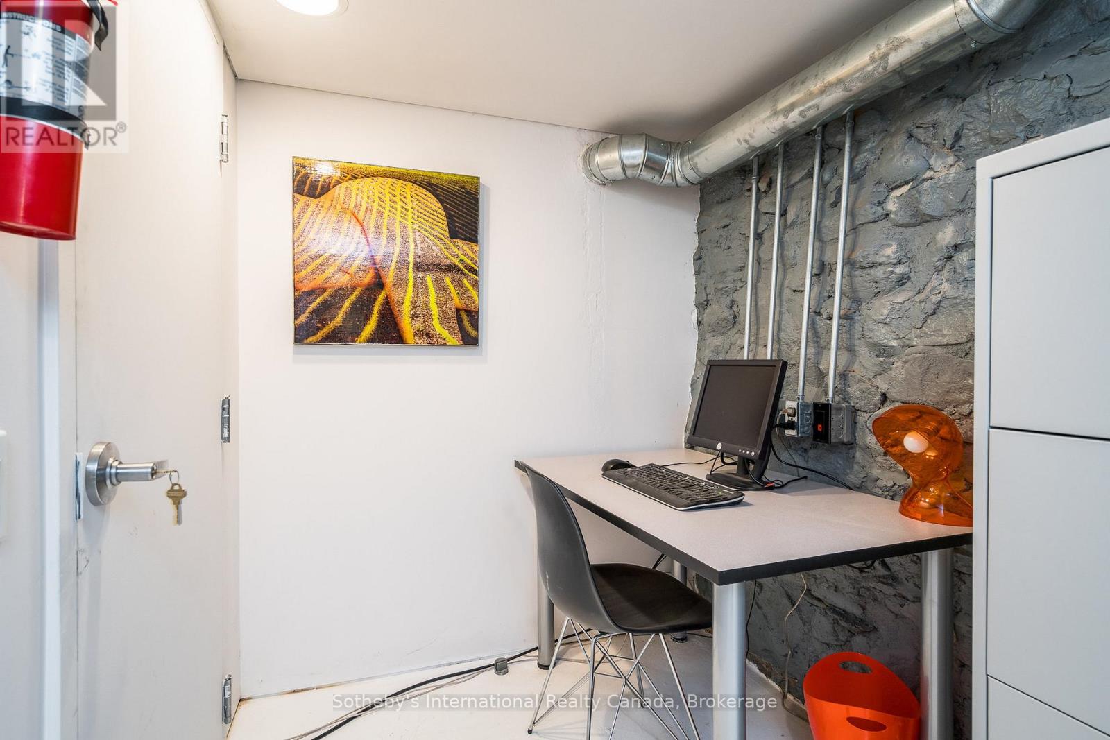 71 Victoria Street W, New Tecumseth, Ontario  L9R 1T9 - Photo 17 - N12948424