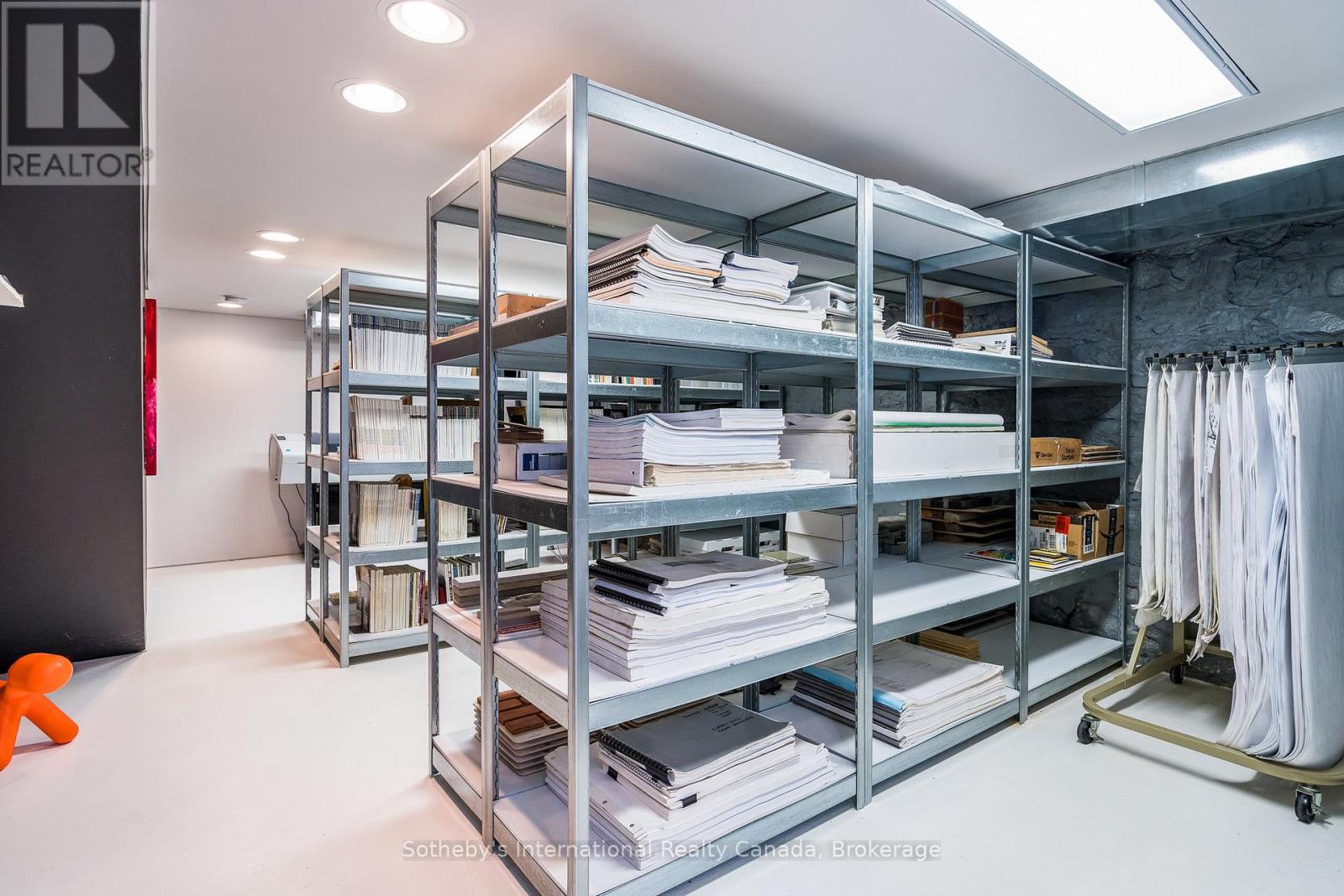 71 Victoria Street W, New Tecumseth, Ontario  L9R 1T9 - Photo 37 - N12948424