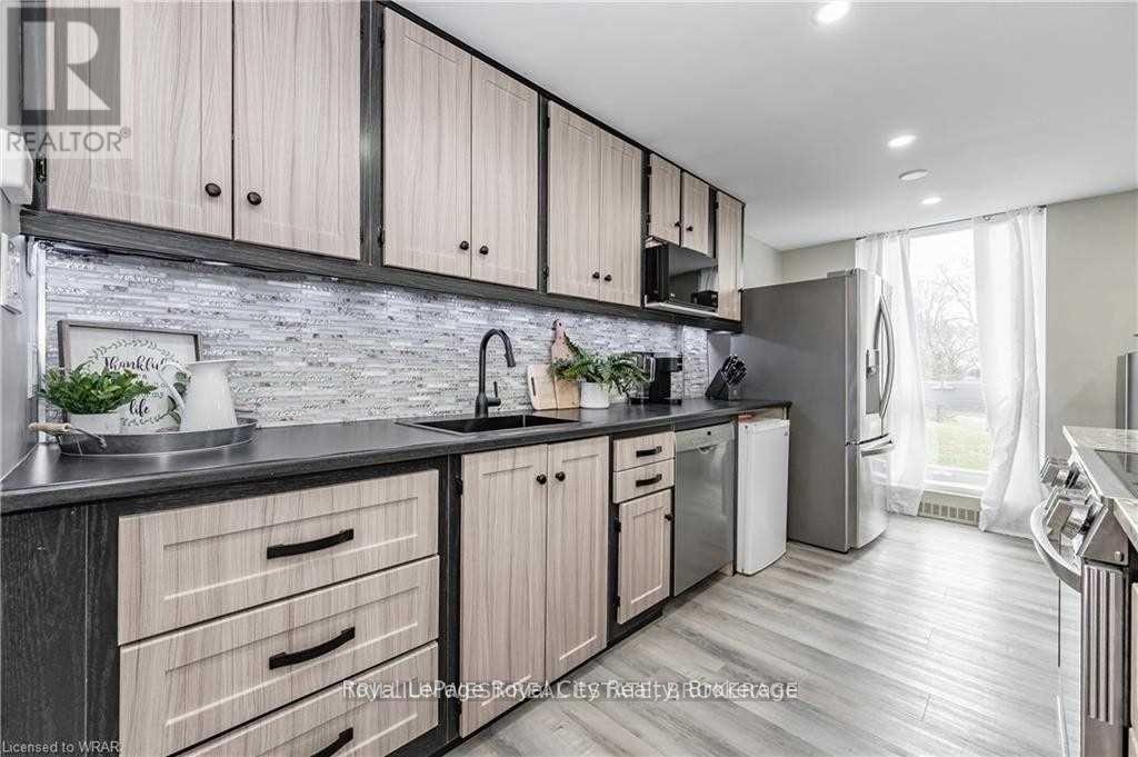 105 - 19 Woodlawn Road E, Guelph, Ontario  N1H 7B1 - Photo 7 - X12948438