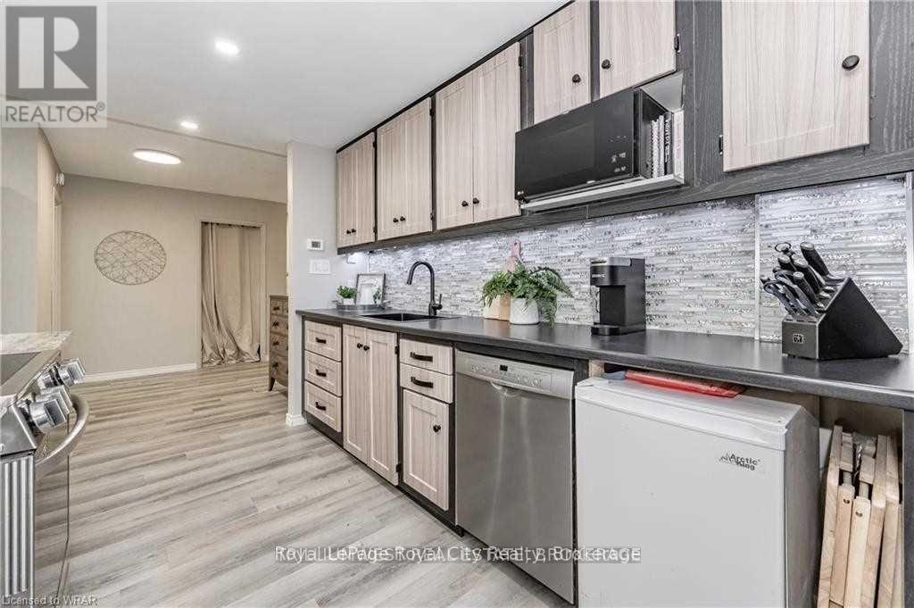 105 - 19 Woodlawn Road E, Guelph, Ontario  N1H 7B1 - Photo 8 - X12948438