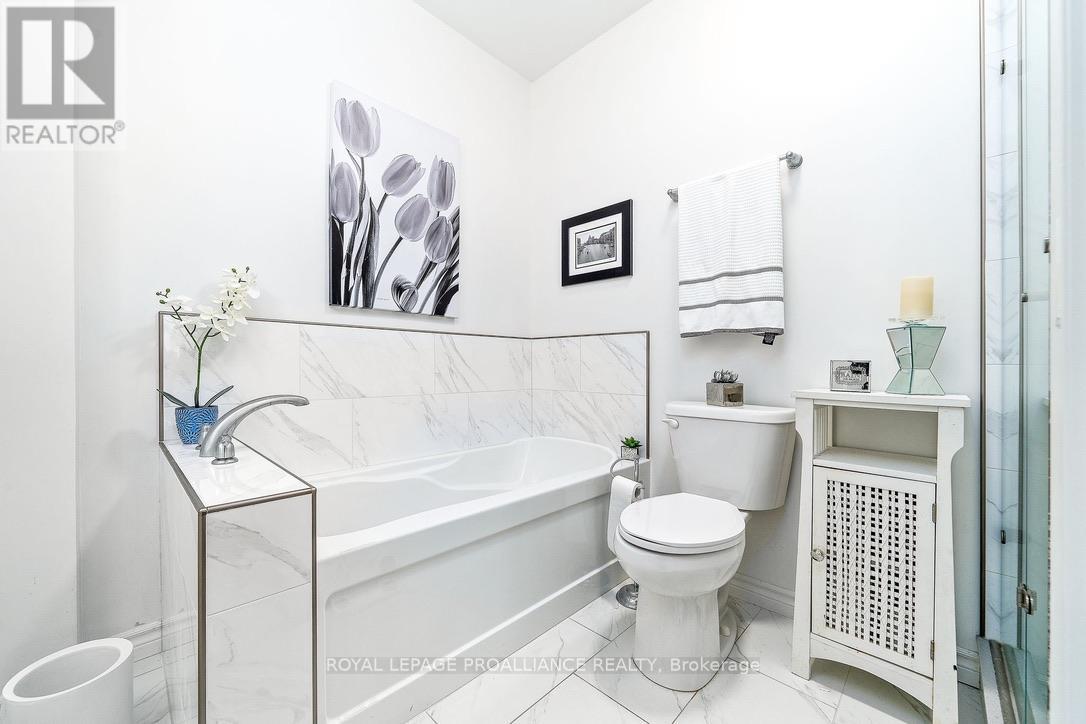 514 - 199 Front Street, Belleville, Ontario  K8N 5H5 - Photo 19 - X12948428