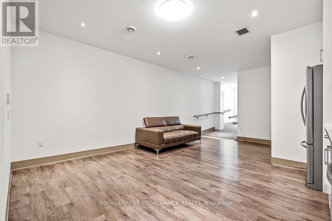 514 - 199 Front Street, Belleville, Ontario  K8N 5H5 - Photo 26 - X12948428