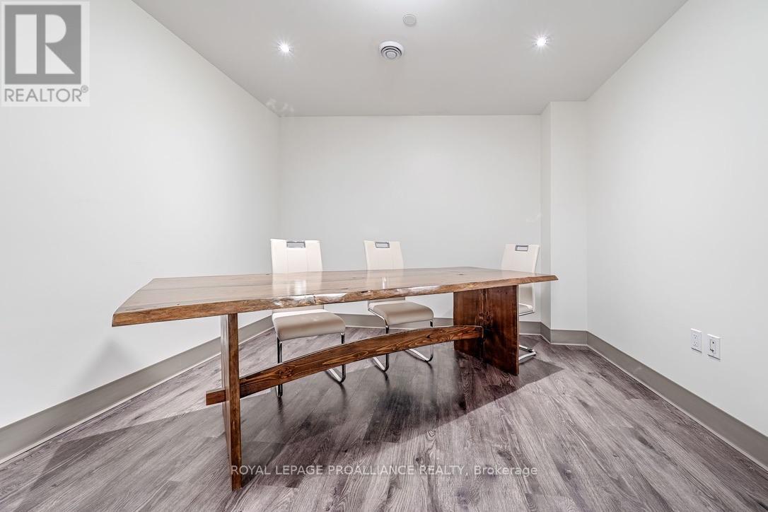 514 - 199 Front Street, Belleville, Ontario  K8N 5H5 - Photo 29 - X12948428